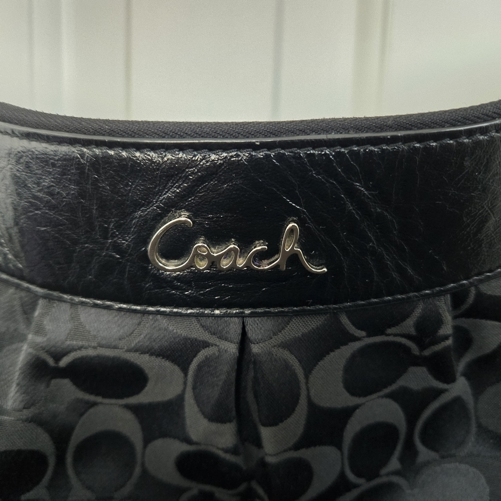 Coach Black Signature Crossbody Bag - Picture 4 of 16